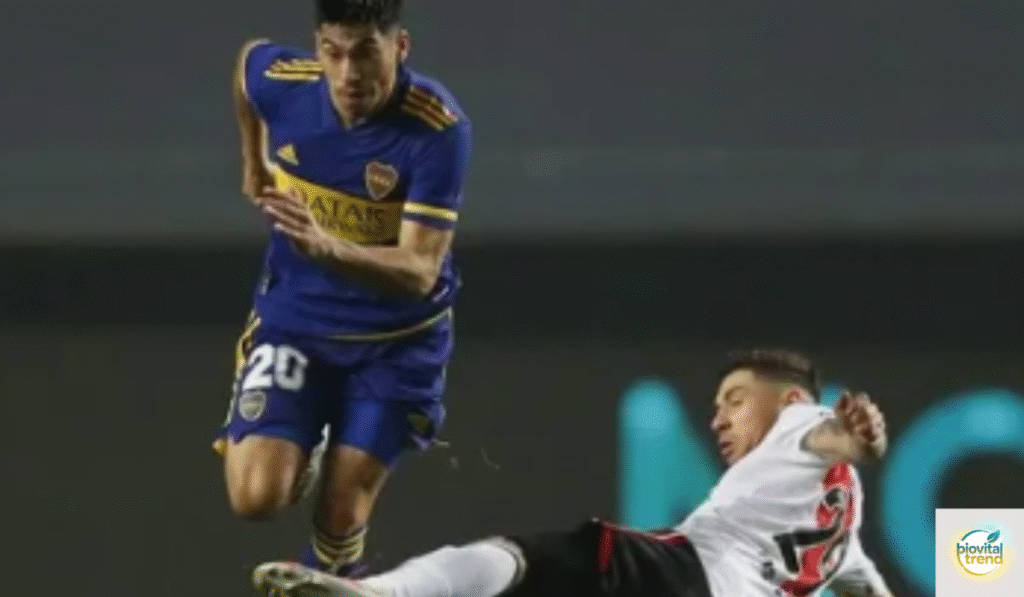 Expert Opinions and Competing